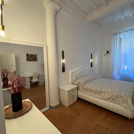 Luxmedieval House *
