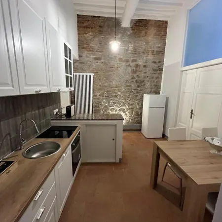 Luxmedieval House Apartment